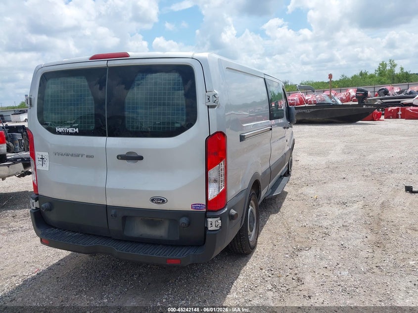 2019 FORD TRANSIT-150 auction photo 4
