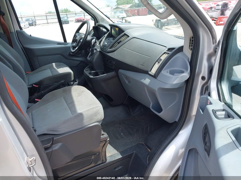2019 FORD TRANSIT-150 auction photo 5