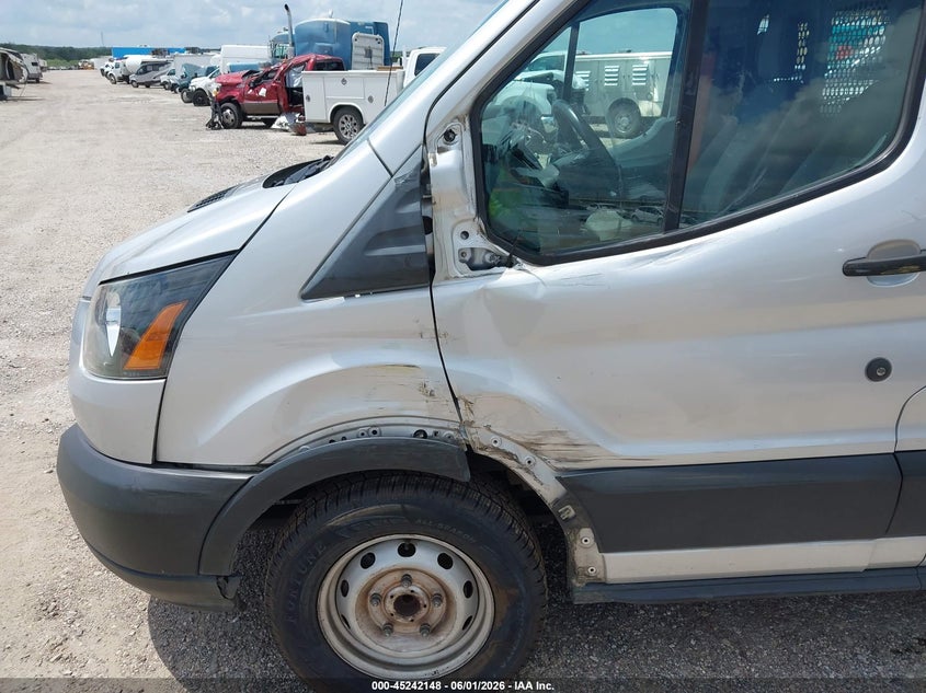 2019 FORD TRANSIT-150 auction photo 6