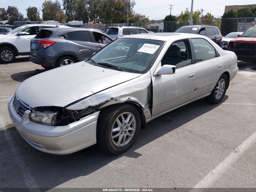 2001 TOYOTA CAMRY auction photo 2