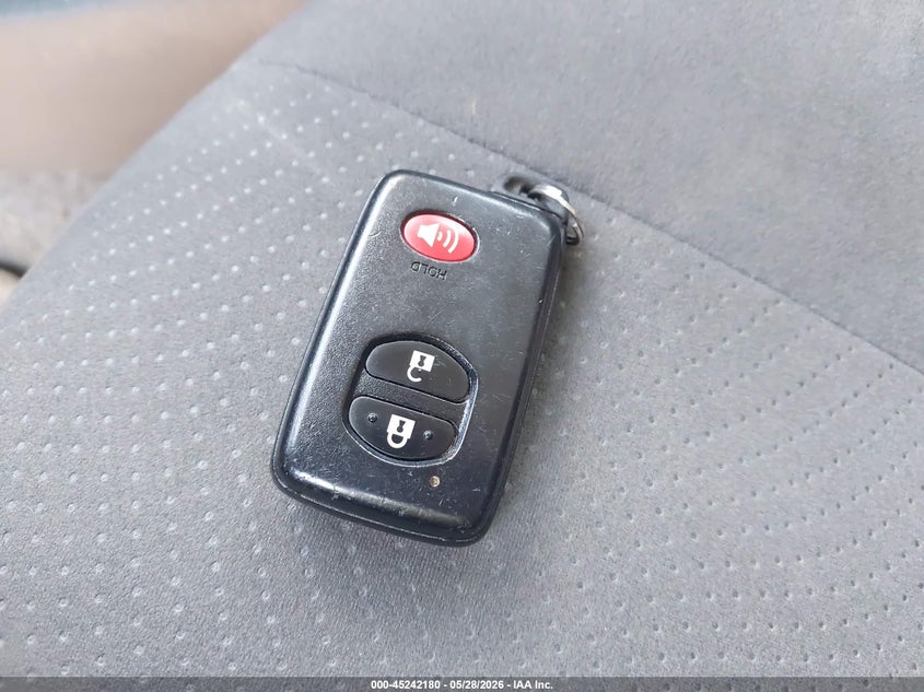 2011 TOYOTA PRIUS HATCHBACK 1.8L I-4 DOHC, VVT, 98HP