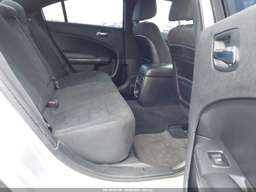2C3CDXBG9CH139827 2012 Dodge Charger 3.6 Se silver