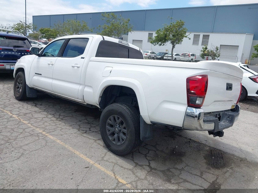 2021 TOYOTA TACOMA auction photo 3
