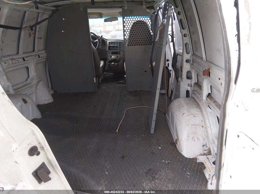2002 CHEVROLET ASTRO auction photo 8
