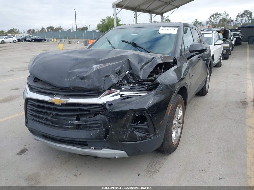 2021 CHEVROLET BLAZER auction photo 2