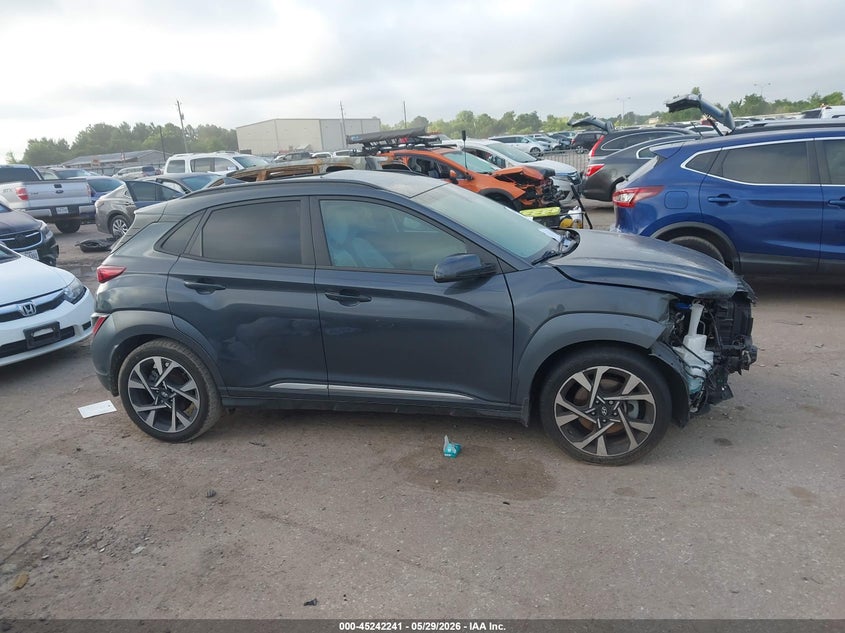 2022 Hyundai Kona Limited VIN: KM8K53A33NU798641 Lot: 45242241