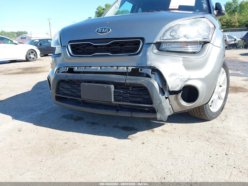 2012 Kia Soul + VIN: KNDJT2A64C7437439 Lot: 45242263