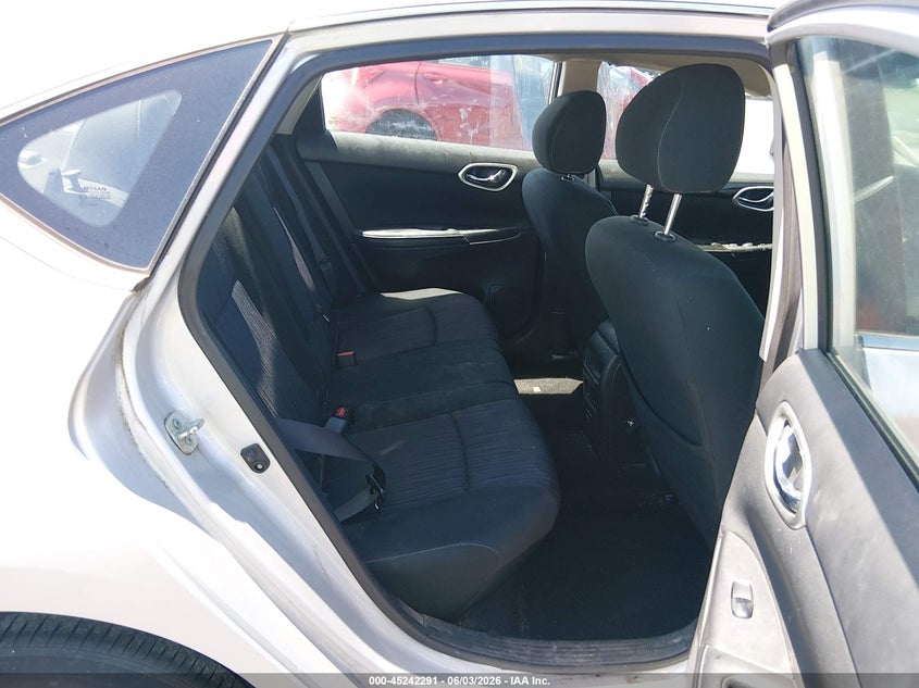 2019 NISSAN SENTRA auction photo 8
