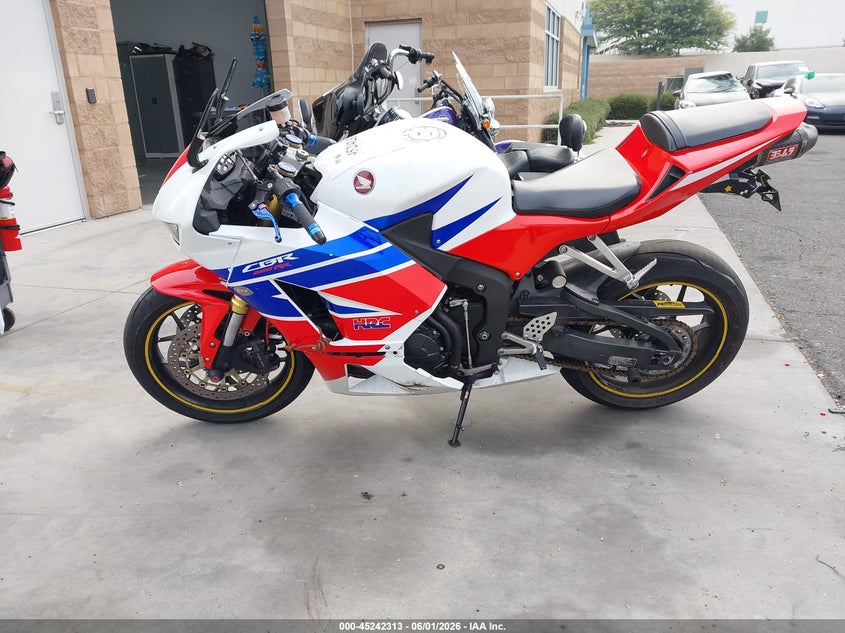2018 Honda Cbr600 Rr VIN: JH2PC40J4JK400646 Lot: 45242313