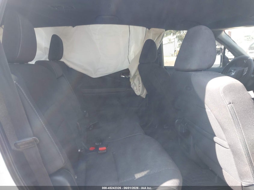 2021 Honda Passport 2Wd Sport VIN: 5FNYF7H22MB011802 Lot: 45242326
