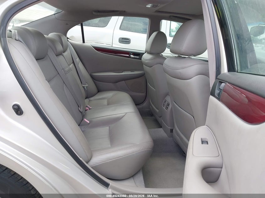 2004 Lexus Es 330 VIN: JTHBA30G745005692 Lot: 45242350