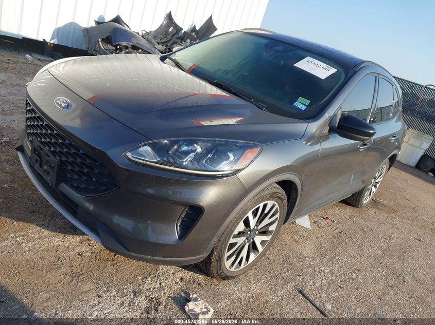 2020 FORD ESCAPE auction photo 2