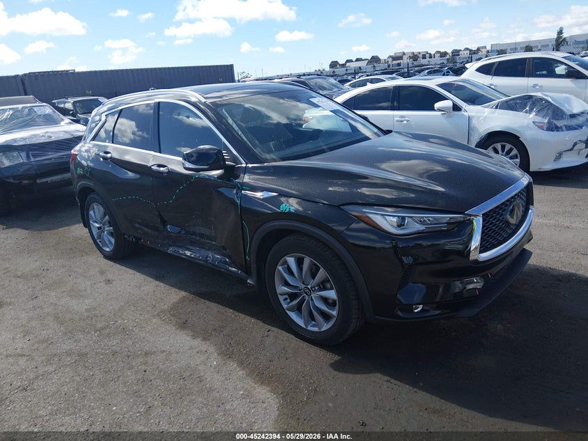 Vin: 3pcaj5ca7nf117103, lot: 45740185, infiniti qx50 essential 2022 img_1