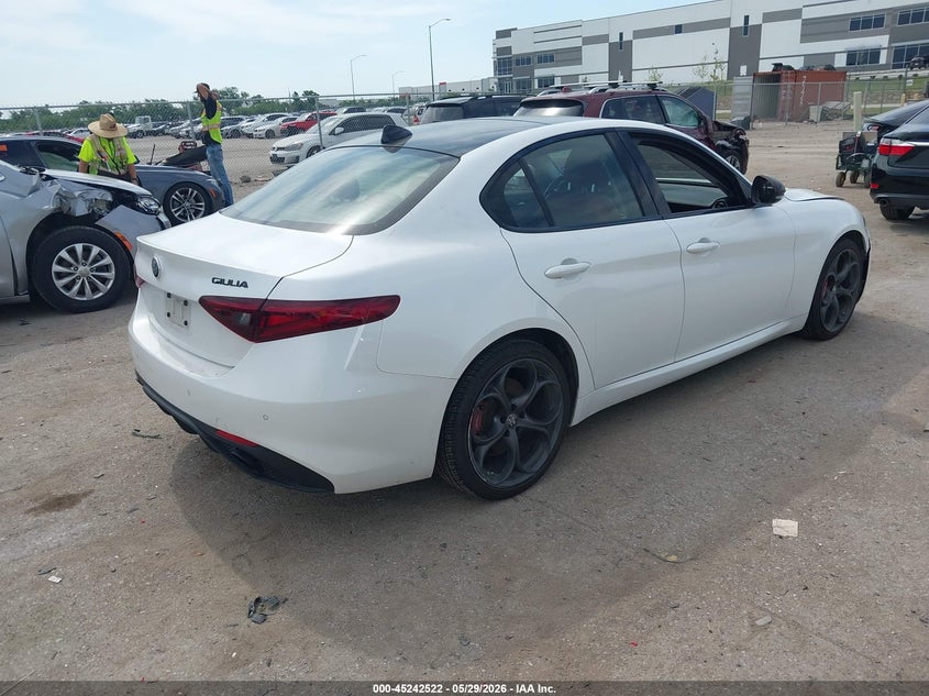 2019 ALFA ROMEO GIULIA auction photo 4