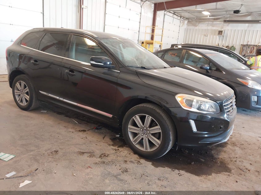 2017 VOLVO XC60 auction photo 1