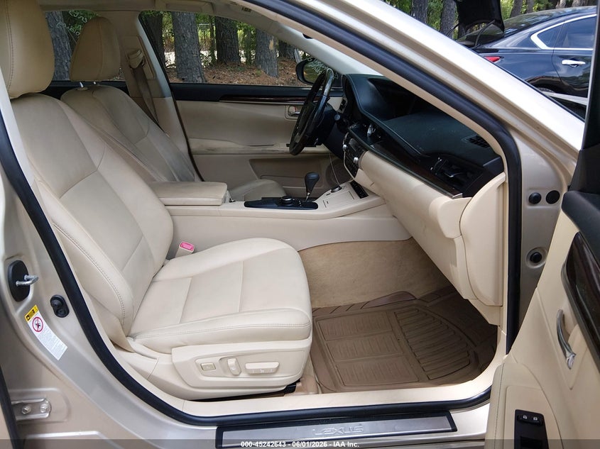 2013 LEXUS ES SEDAN 3.5L V-6 DOHC, VVT, 268HP