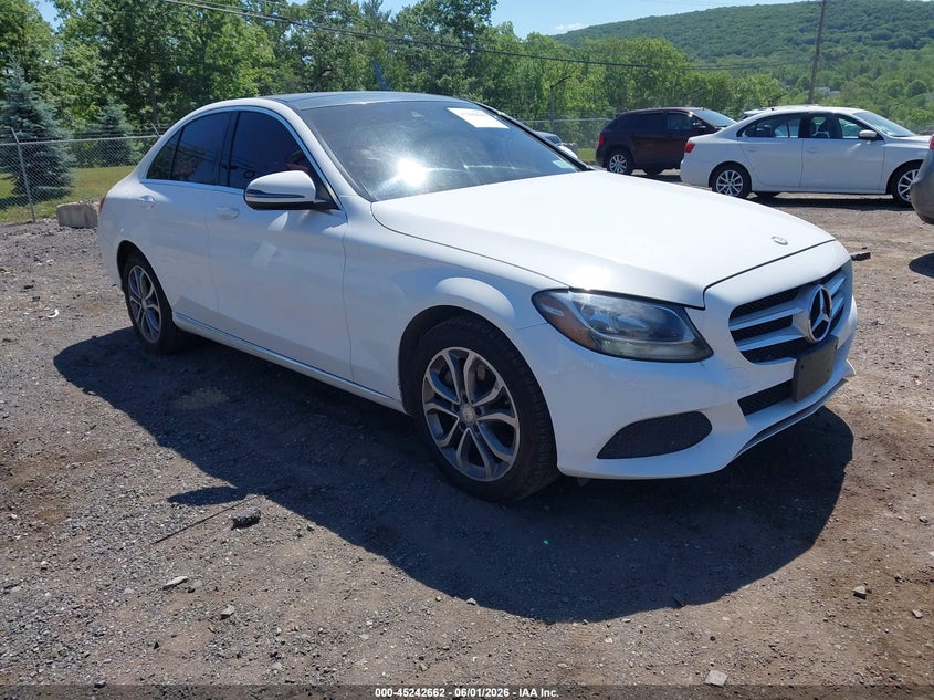 2017 MERCEDES-BENZ C 300 4MATIC — Галерея фотографий
