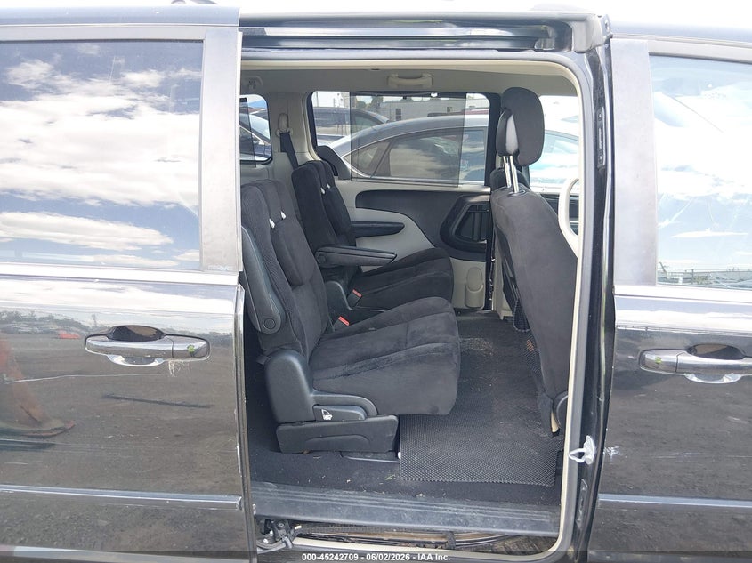 2013 DODGE GRAND CARAVAN auction photo 8