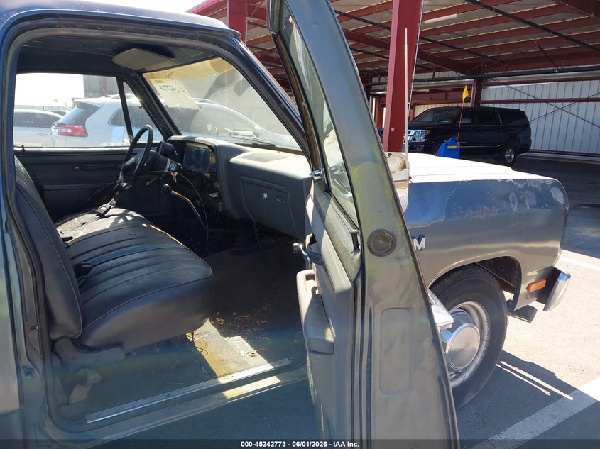 1986 DODGE D-SERIES auction photo 5