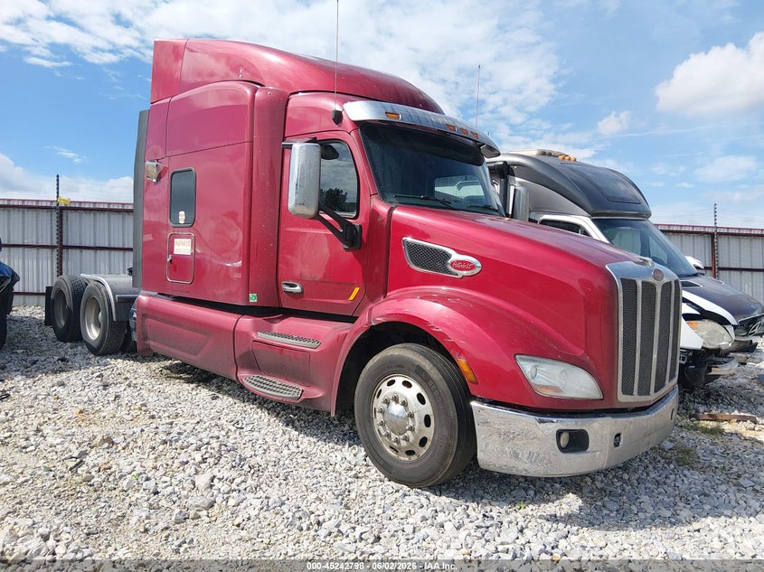 2019 PETERBILT 579
