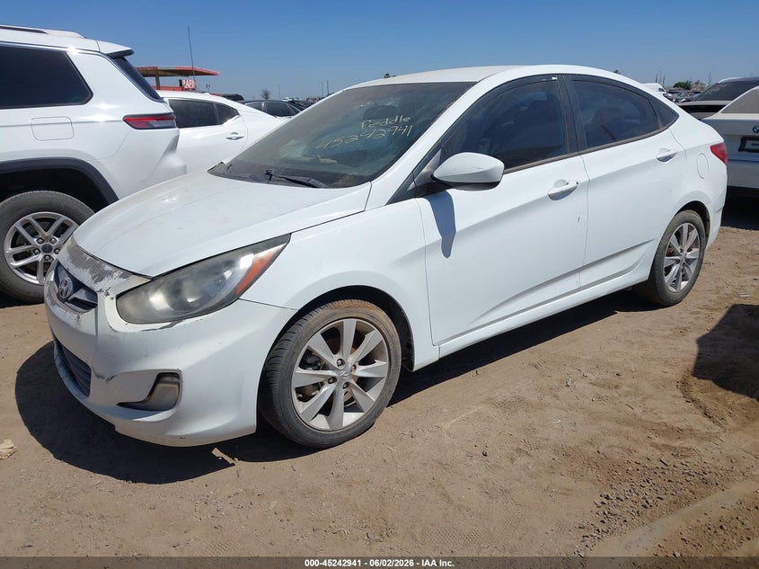 2013 Hyundai Accent Gls KMHCU4AE3DU461979 photo 1