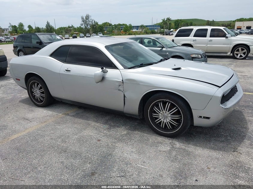 Vin: 2b3cj4dv4ah291818, lot: 45740849, dodge challenger se 2010 img_1