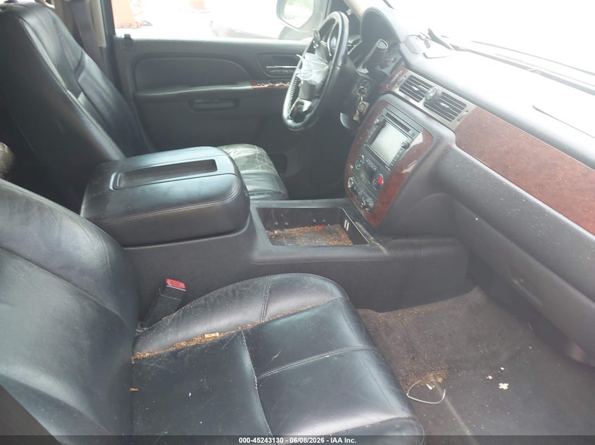 AtlanticExpress - Chevrolet Suburban 2500