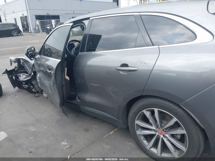 2017 Jaguar F-Pace 35T Prestige VIN: SADCK2BV7HA063182 Lot: 45243166