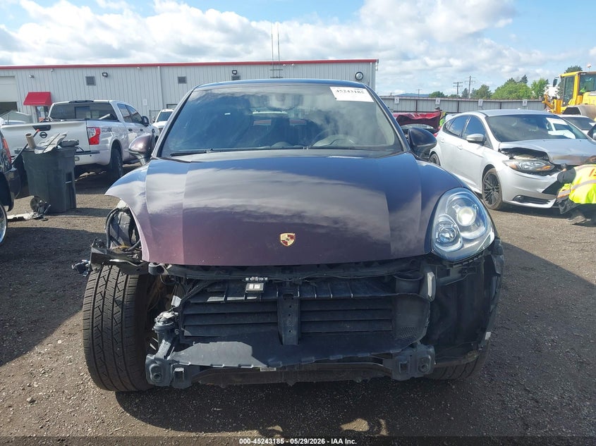 2018 Porsche Cayenne Platinum Edition VIN: WP1AA2A24JKA02402 Lot: 45243185