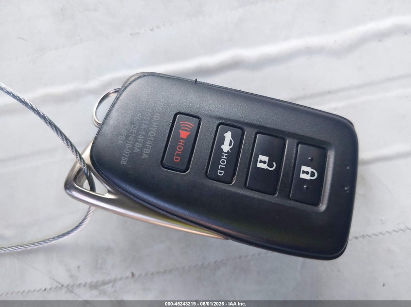 VIN: JTHBA1D29K5086114 2019 LEXUS IS 300