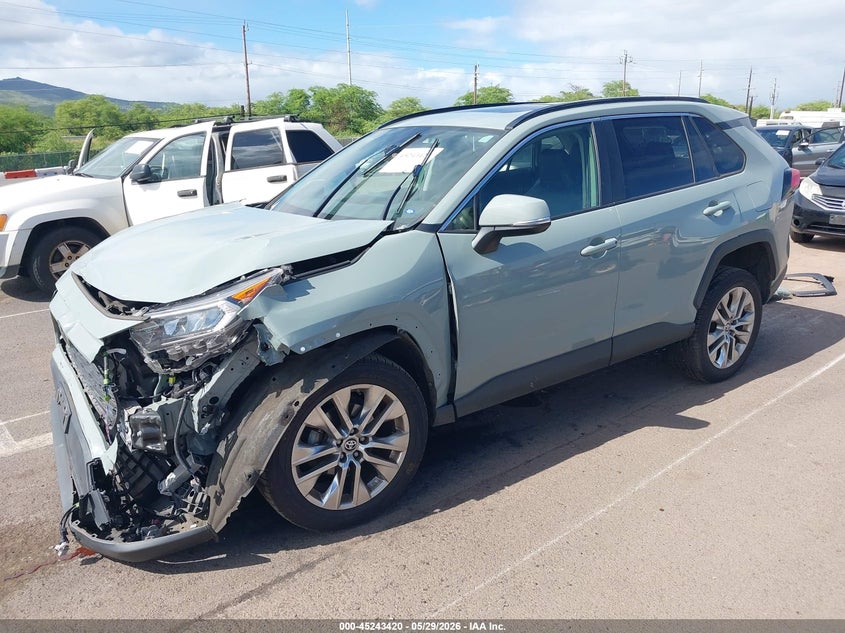 VIN JTMC1RFVXKJ016673 2019 TOYOTA RAV4 XLE PREMIUM