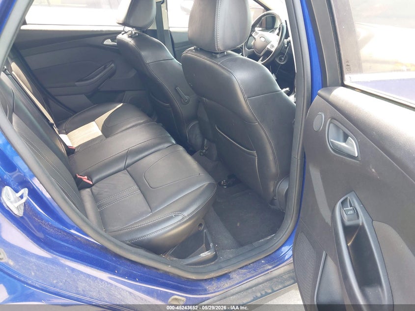 2014 Ford Focus Titanium VIN: 1FADP3J23EL137587 Lot: 45243652