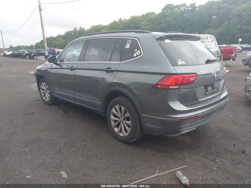 2018 VOLKSWAGEN TIGUAN auction photo 3