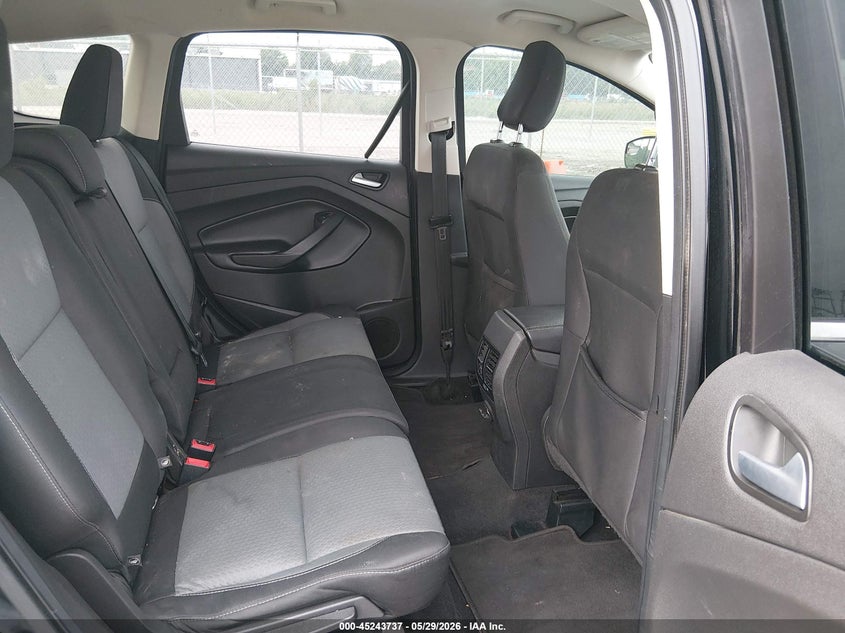 VIN 1FMCU9GD4JUA03066 2018 FORD ESCAPE SE