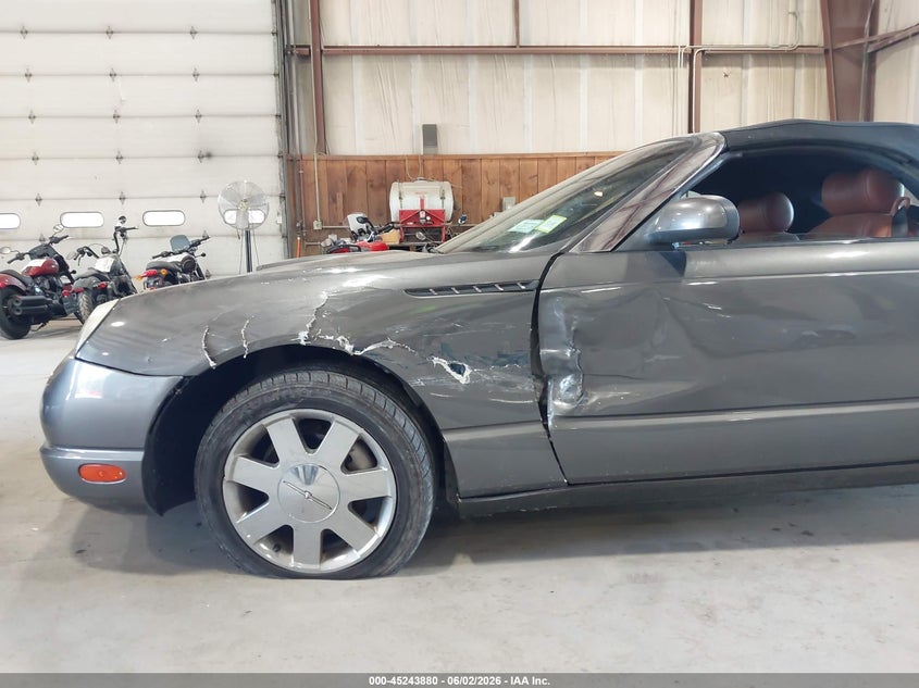 2003 Ford Thunderbird VIN: 1FAHP60A83Y100496 Lot: 45243880