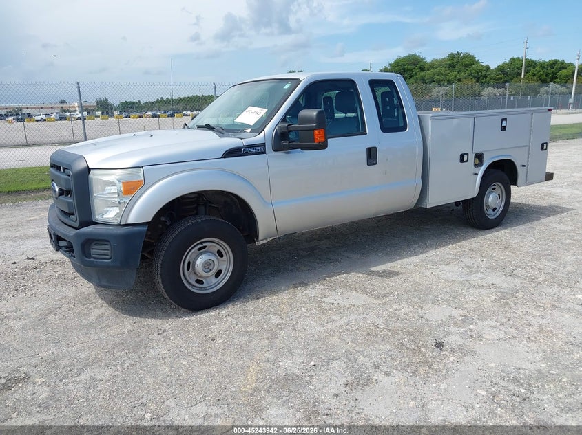 2016 Ford F-250 Xl 1FD7X2B65GEC87917 photo 1
