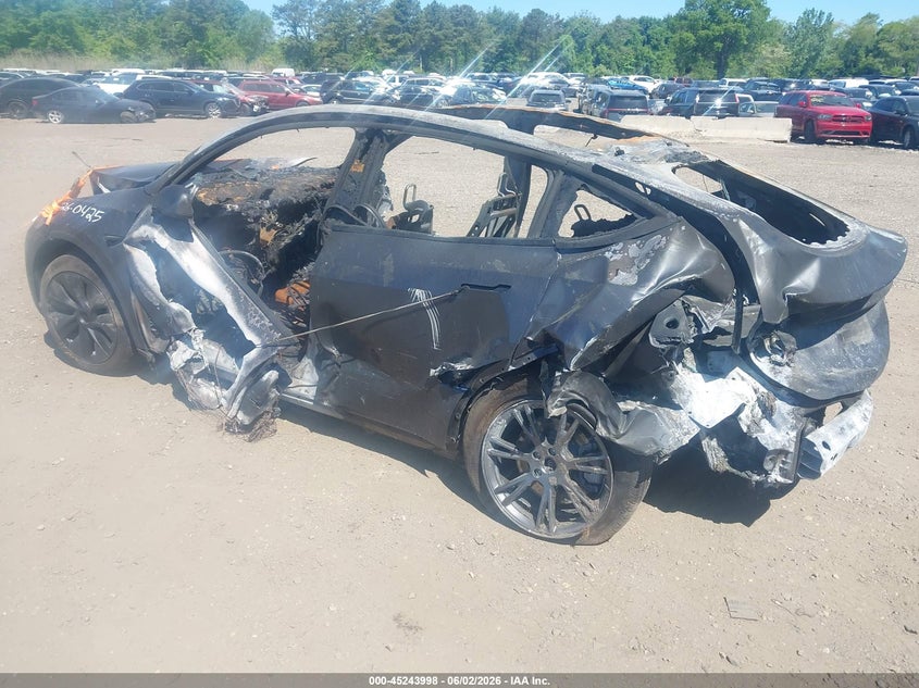 Vin: 7saygdeexsf306995, lot: 45741801, tesla model y long range dual motor all-wheel drive 20253