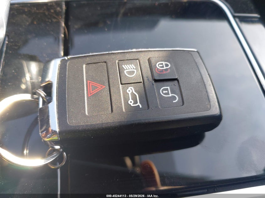 LAND ROVER RANGE ROVER VELAR - zdjęcie 11