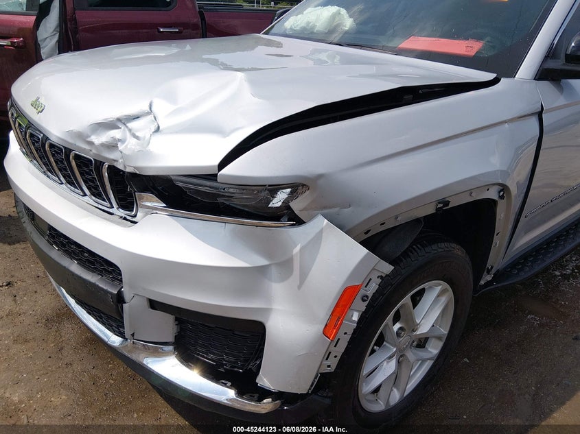 2024 JEEP GRAND CHEROKEE L auction photo 6
