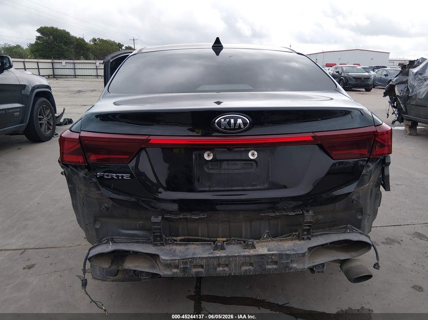VIN 3KPF24AD0ME309381 2021 KIA FORTE LXS