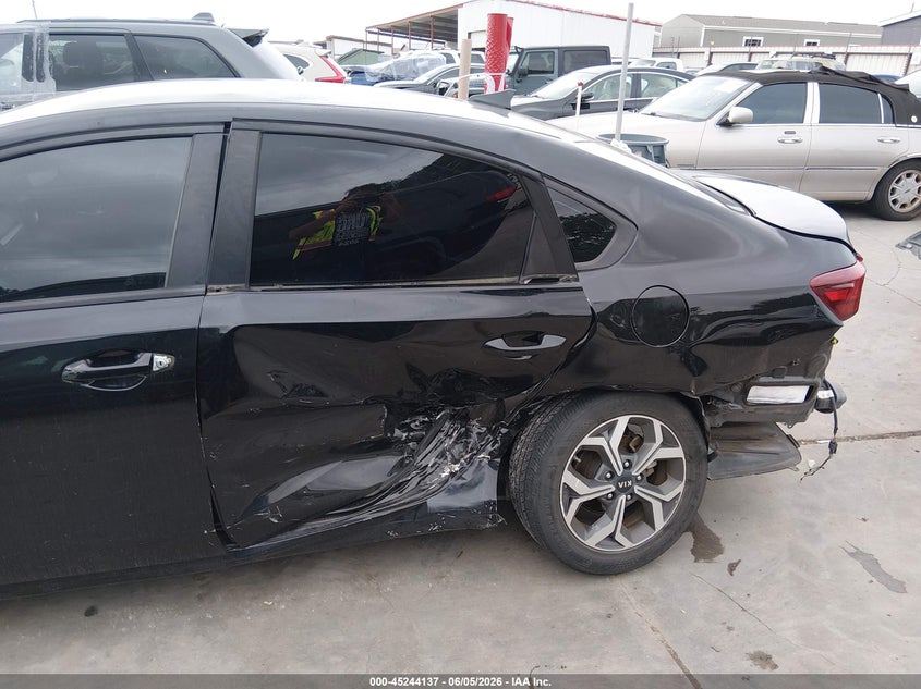VIN 3KPF24AD0ME309381 2021 KIA FORTE LXS