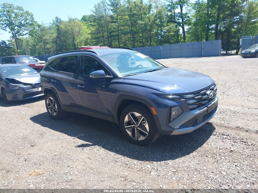 2026 Hyundai Tucson  (VIN: 5NMJCCDE2TH646826)