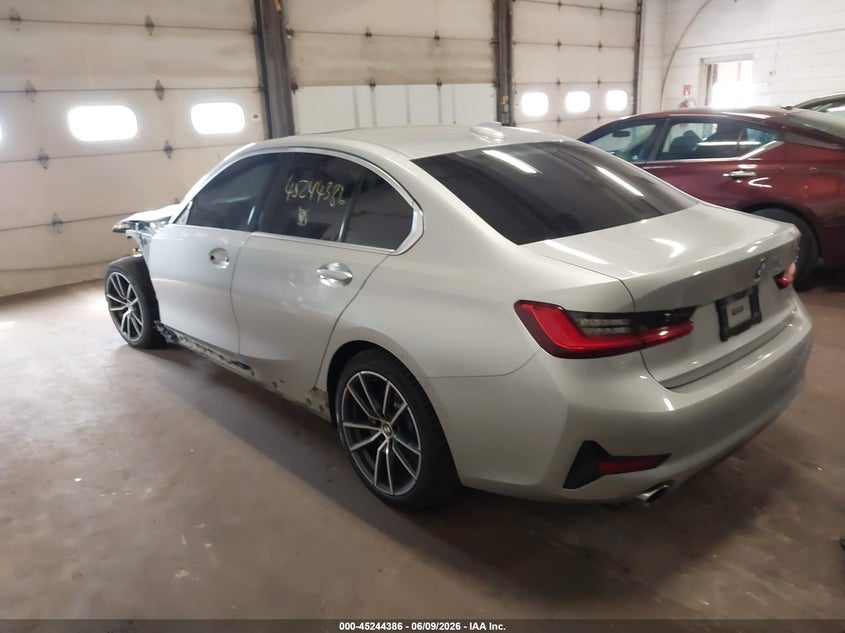 Vin: wba5r7c0xmfk57604, lot: 45742189, bmw 330i xdrive 20213