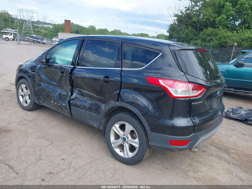 Vin: 1fmcu9gx5fub20625, lot: 45742275, ford escape se 20153