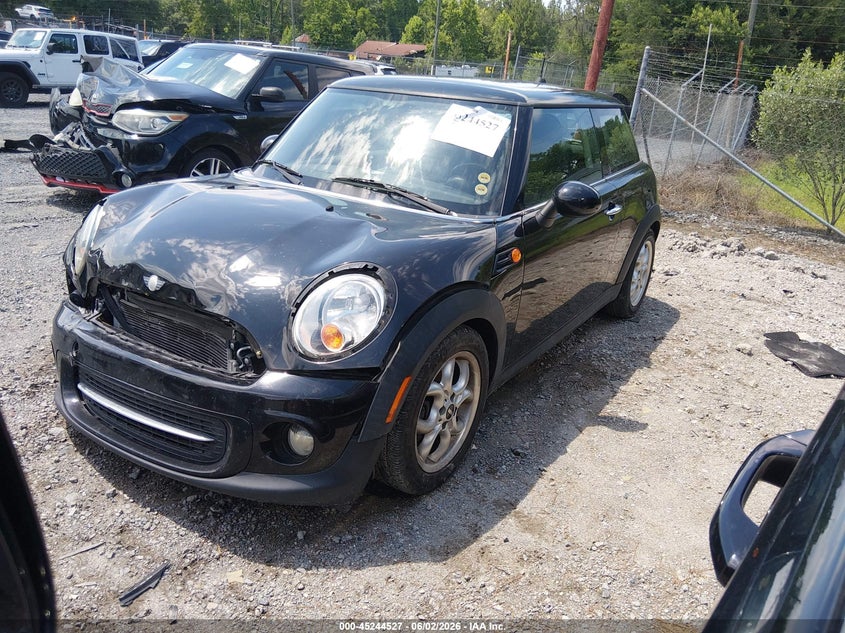 Vin: wmwsu3c57bt097508, lot: 45742330, mini cooper 20112
