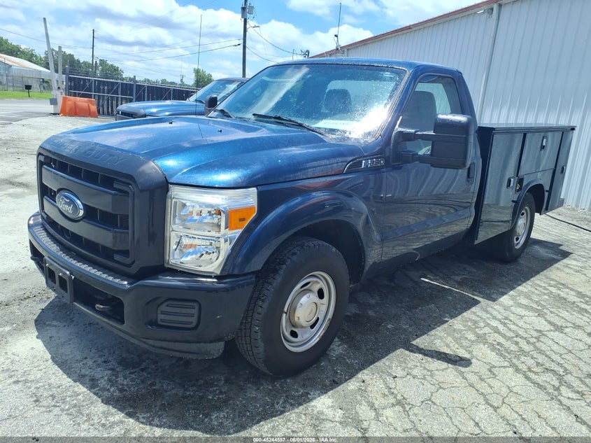 2016 Ford F250, Left Front, IAAI, VIN 1FDBF2A65GED02432 — photo 2