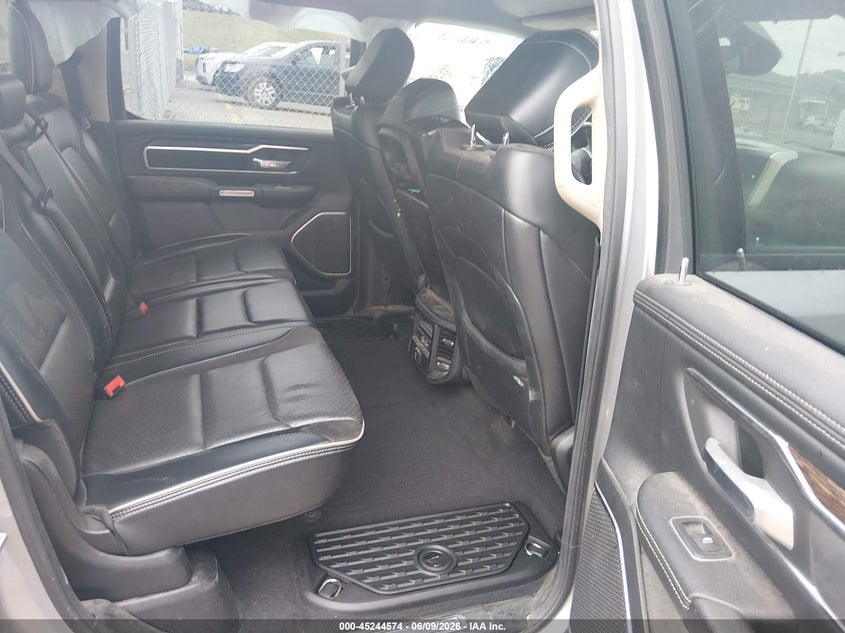 2019 Ram 1500 Laramie VIN: 1C6SRFJT3KN747020 Lot: 45244574