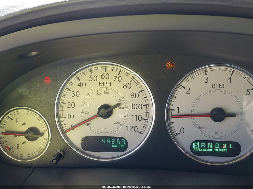 2005 Chrysler Town & Country Touring VIN: 2C4GP54L55R433385 Lot: 45244590