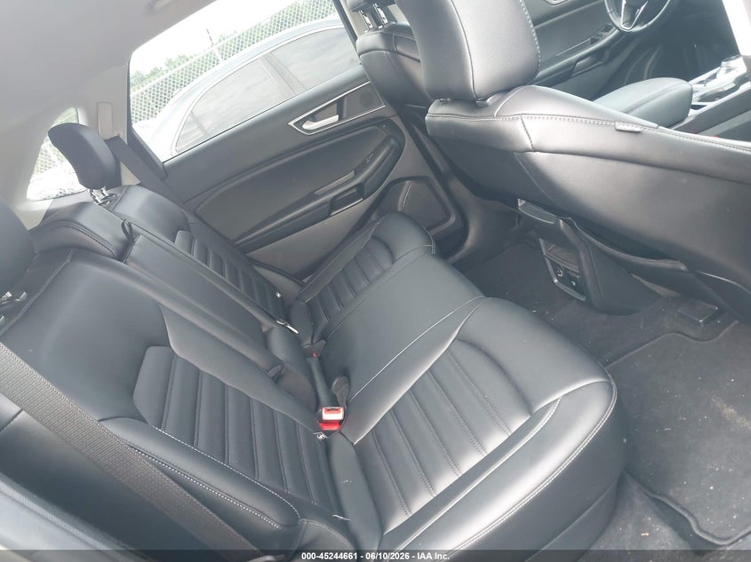 2022 FORD EDGE auction photo 8