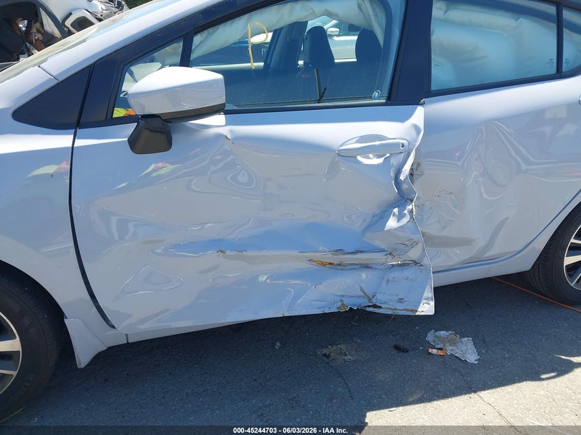 2025 NISSAN VERSA auction photo 6